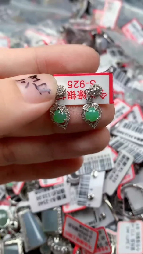 银S925镶嵌戒指翡翠天然A货缅甸翡翠