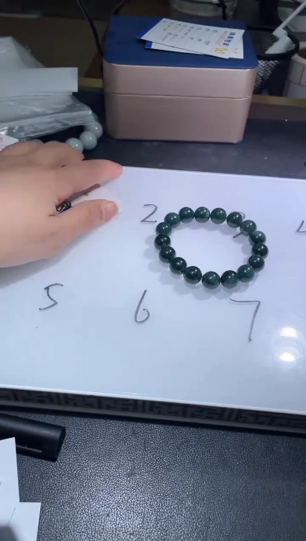 【闪购商品】定制翡翠未镶嵌翡翠