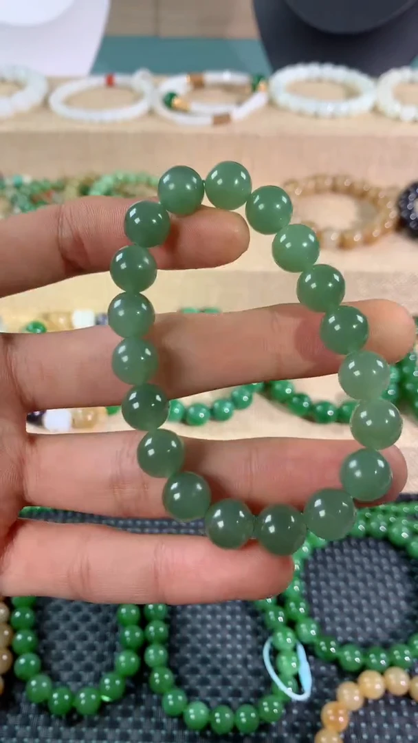 未镶嵌手串和田玉和田玉手串多样性发货拍一发一