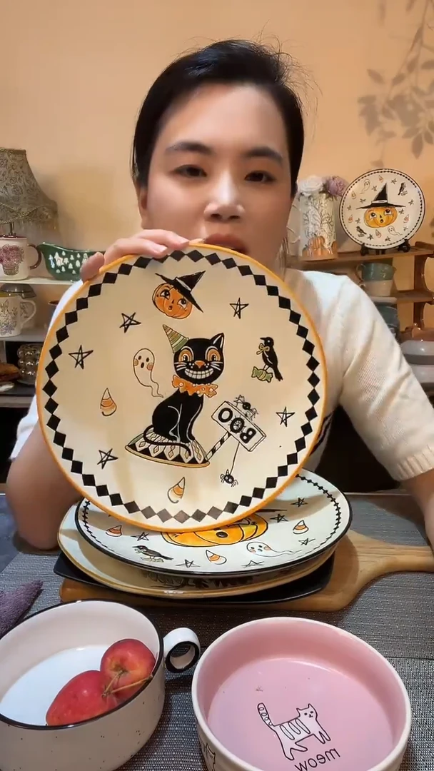 瓷片10.5英寸黑猫盘 微瑕介意勿拍