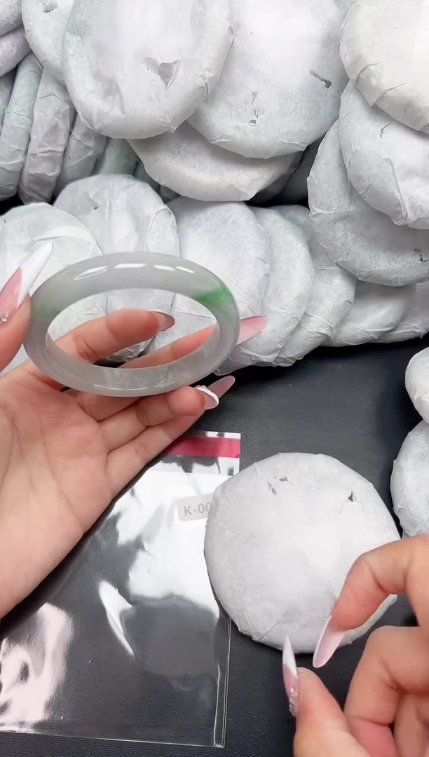 精品手镯，一物一拍K-005