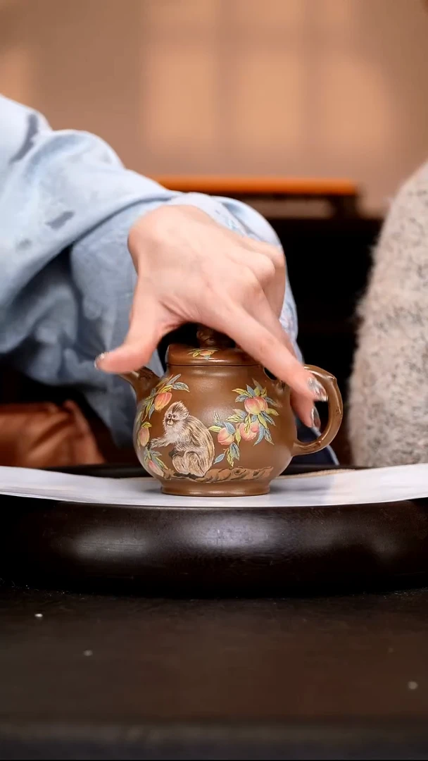 茶壶紫砂GHR86 灵猴献瑞    明清老段泥  280cc