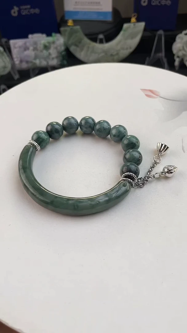 未镶嵌手链翡翠玉**享手工定制默认微瑕主播介绍为准