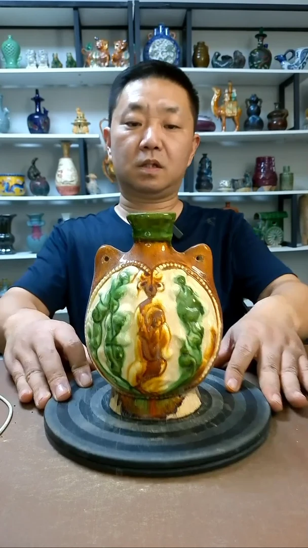 经典精美复古风格瓷器