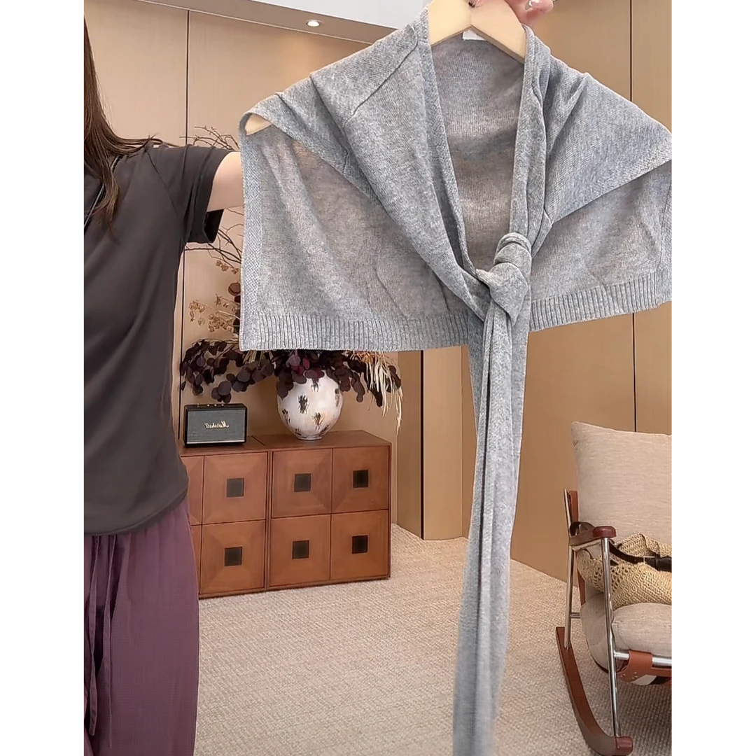 小静静一会自留款百搭简约披肩 2506C3618