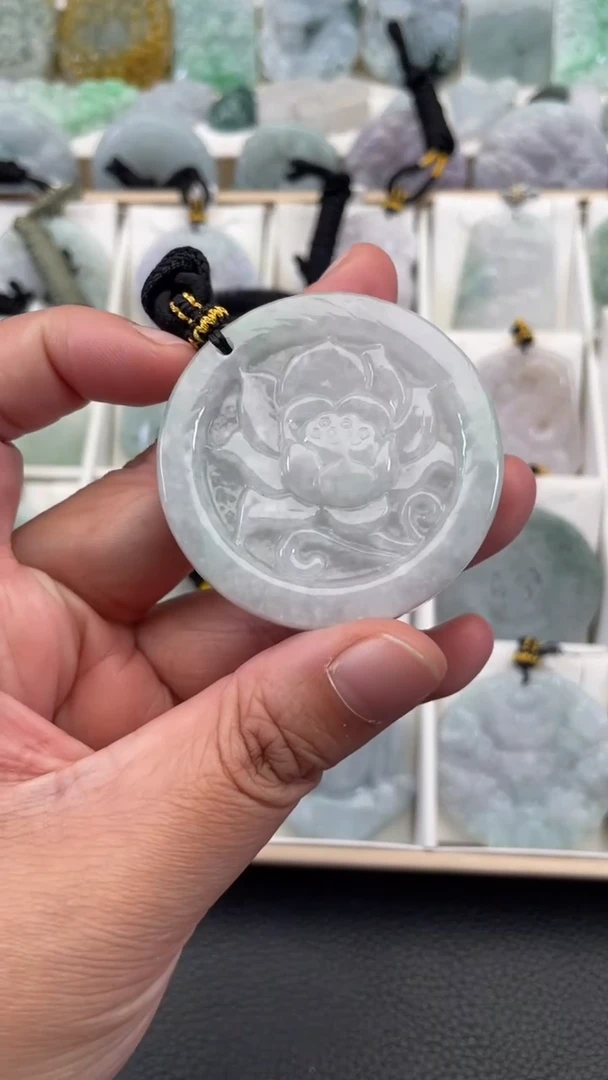 颈饰未镶嵌翡翠天然缅甸翡翠A货114