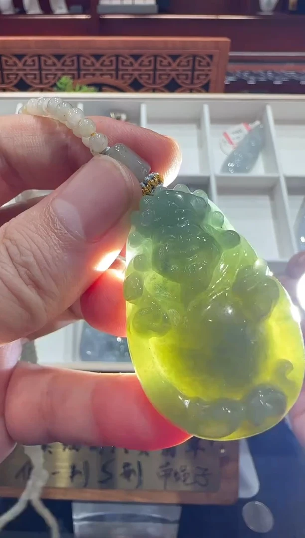 未镶嵌挂件翡翠A货翡翠多样性孤品