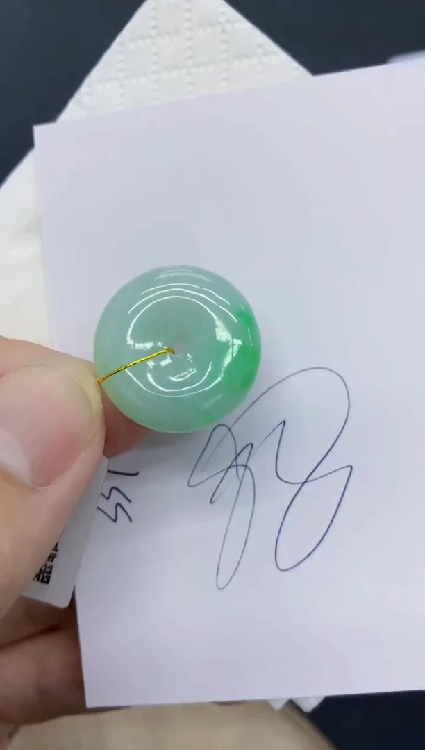 颈饰未镶嵌翡翠11111111111