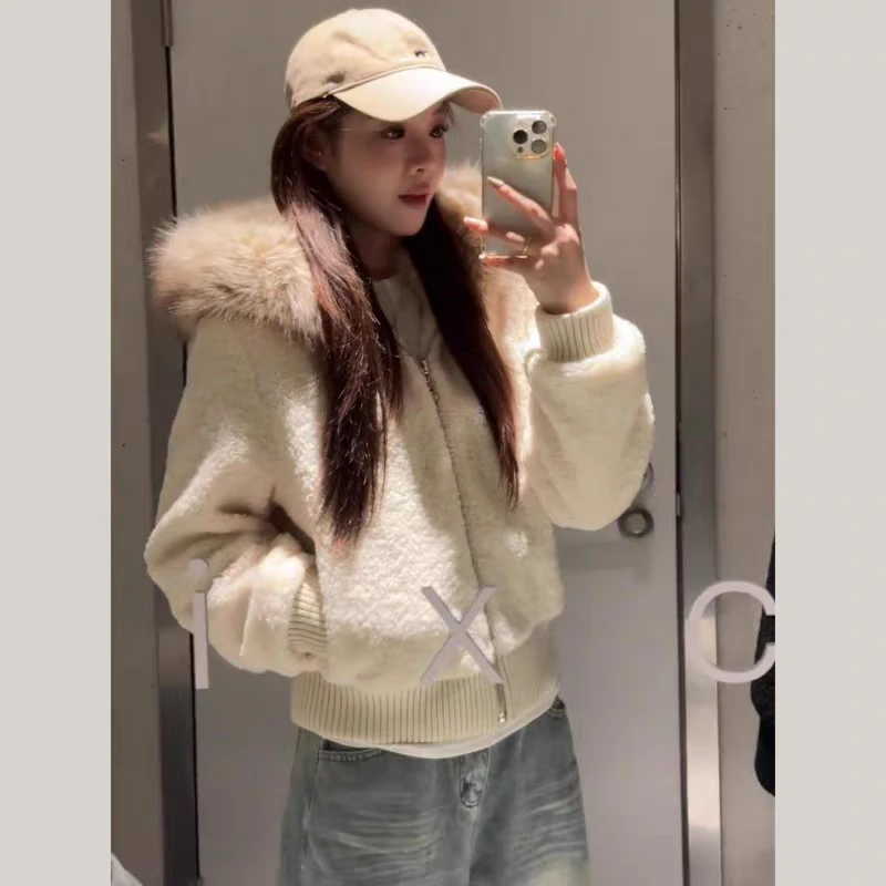 Y141区8595白色女装法式休闲女开衫连帽棉服