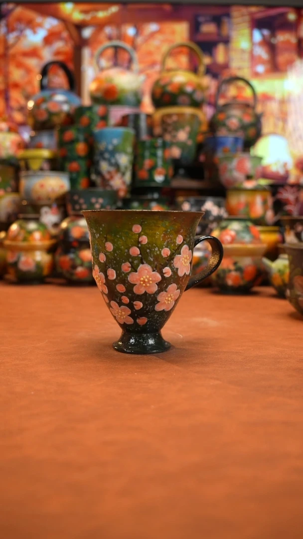 油画   釉下彩   杯子