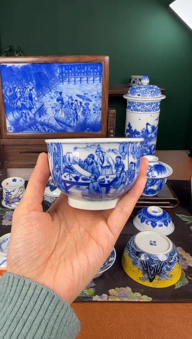 杯微瑕仙岭阁。人物雅集。   高卢氏杯