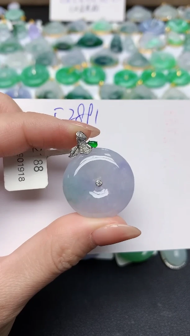 颈饰18K金镶嵌翡翠天然缅甸A货翡翠百元以上9元证书费自理