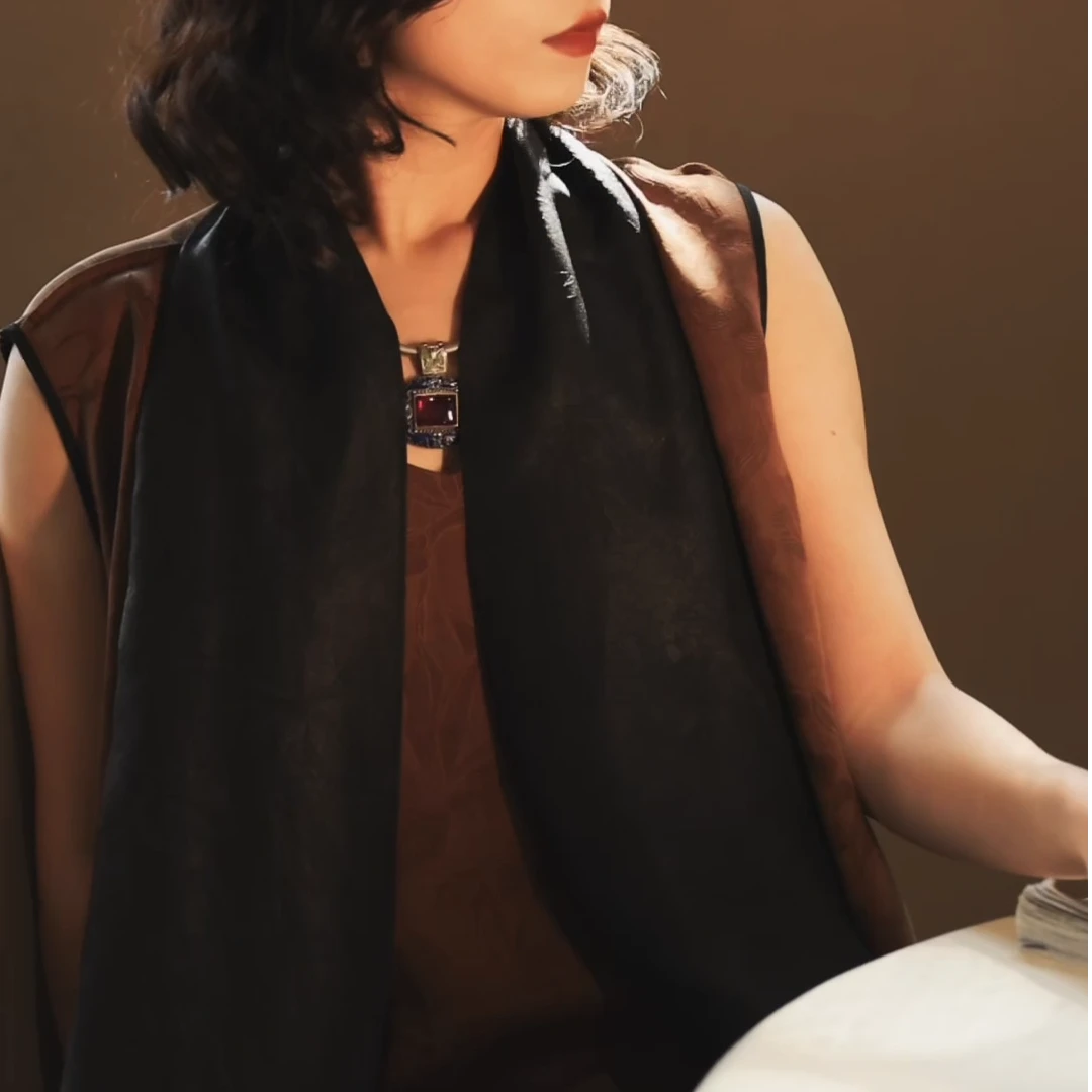 华锦云衫 I 【素纨】新中式国风香云纱提花罗无袖上衣