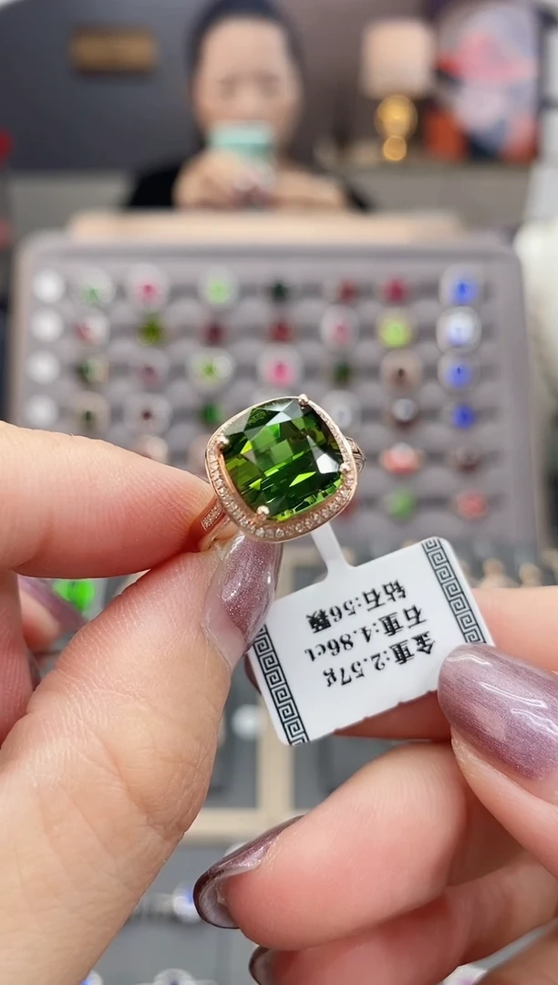 碧玺戒指18K金镶嵌4.86