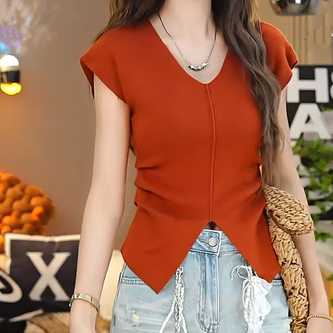 设计感V领捏褶收腰显瘦无袖针织上衣2025新款春季百搭修身打底衫