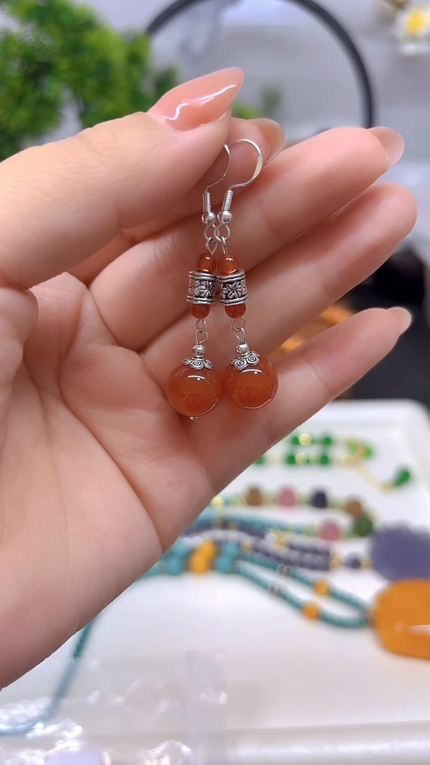 银S925镶嵌南红玛瑙耳饰E878