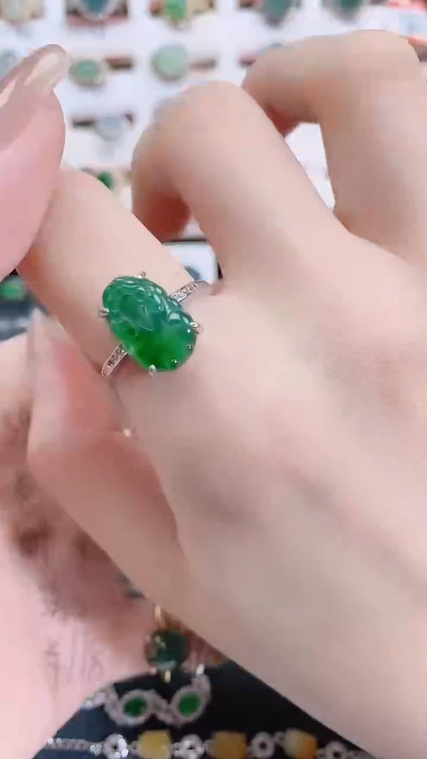 银S925镶嵌戒指翡翠天然翡翠