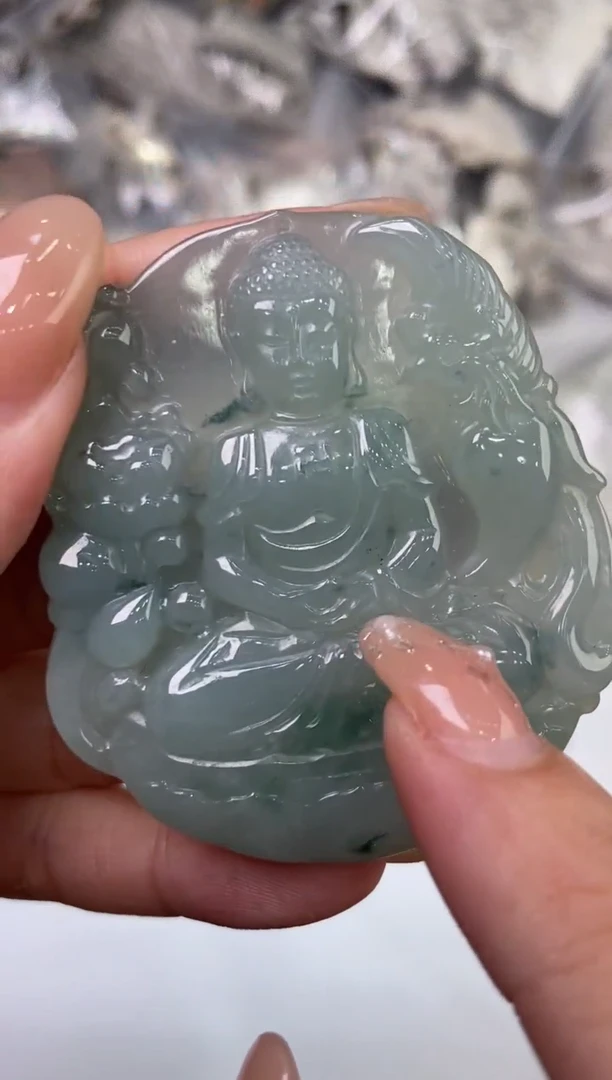 翡翠挂件未镶嵌297485    /多样性发一件