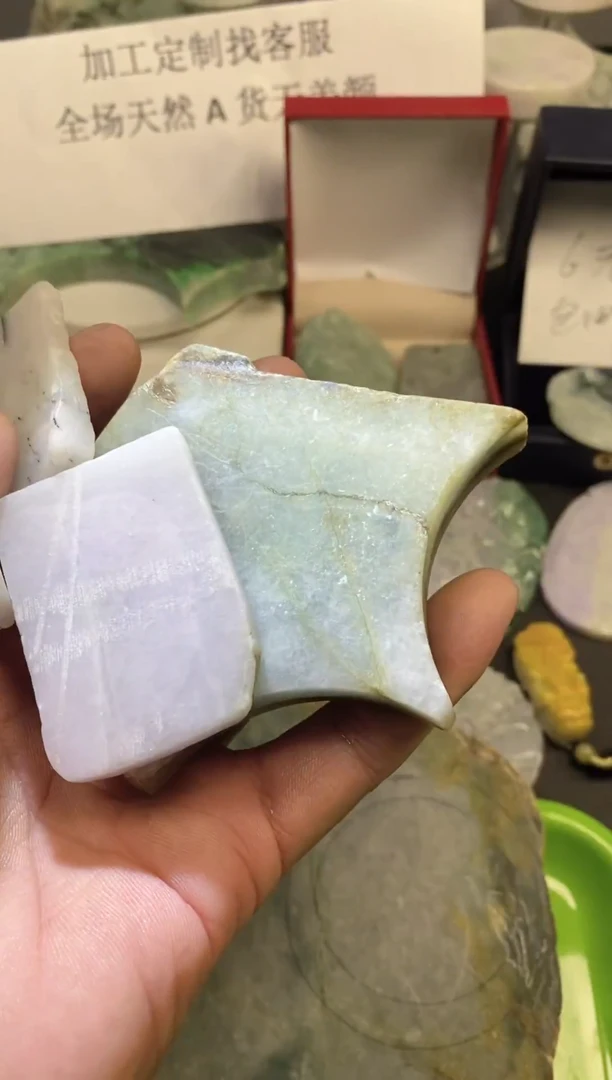 裸石翡翠天然缅甸A货翡翠边角料