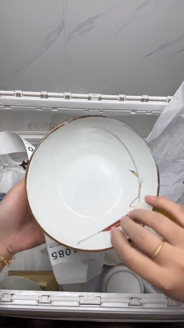 【闪购商品】1085回流瓷器默认微瑕，18.8包邮