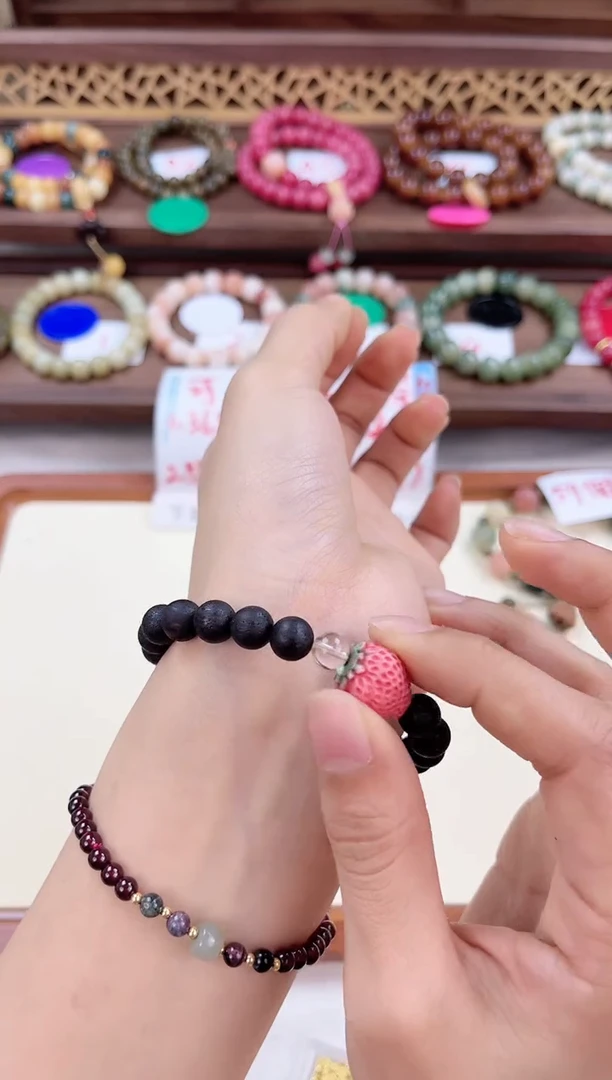 【闪购商品】降真香手串/手链降真香带草莓单圈手串