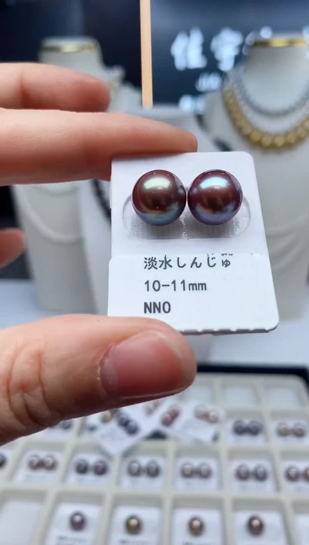 18K金镶嵌耳饰淡水珍珠淡水耳钉