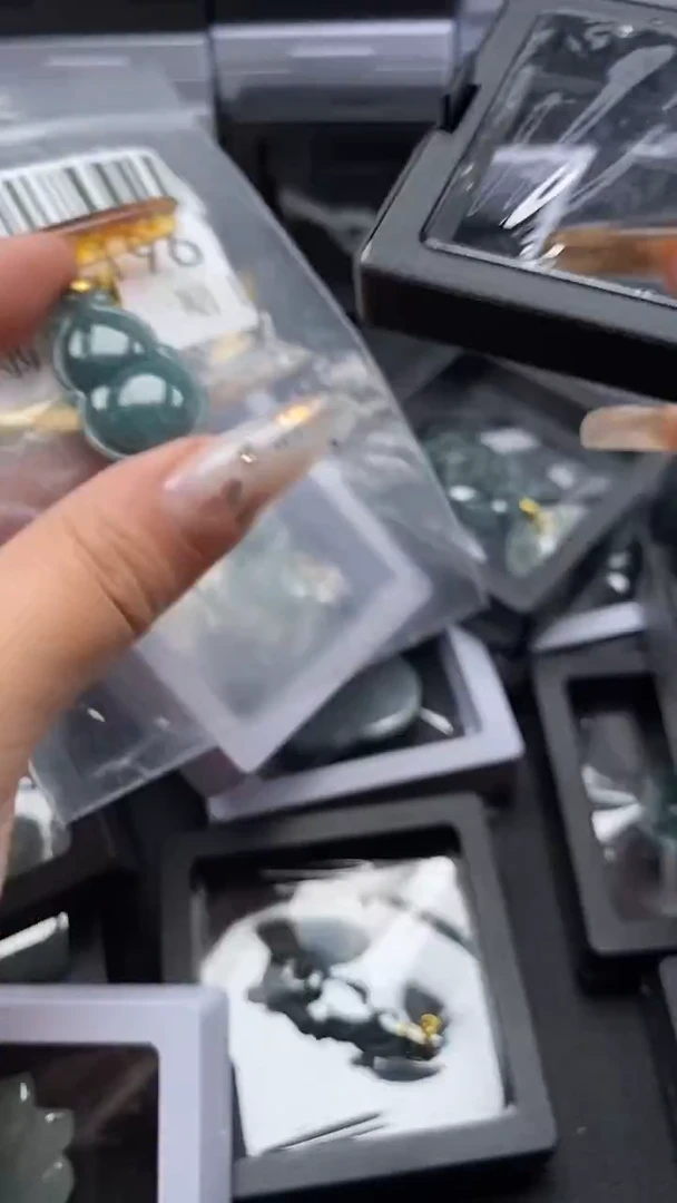 吊坠(不含链)未镶嵌翡翠1196