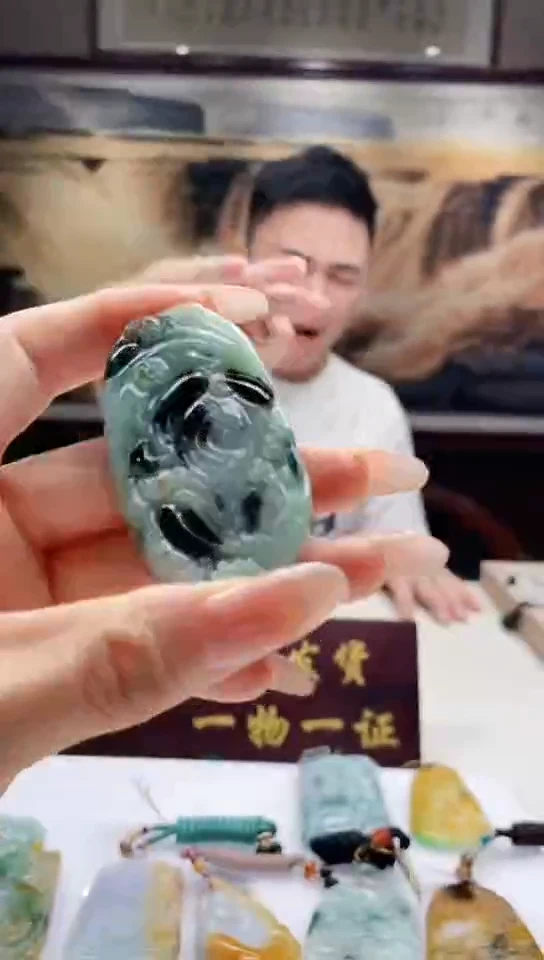 吊坠(不含链)未镶嵌翡翠77