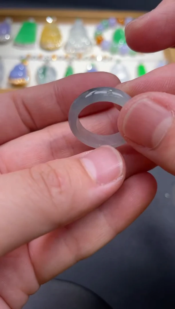 翡翠戒指未镶嵌6.......