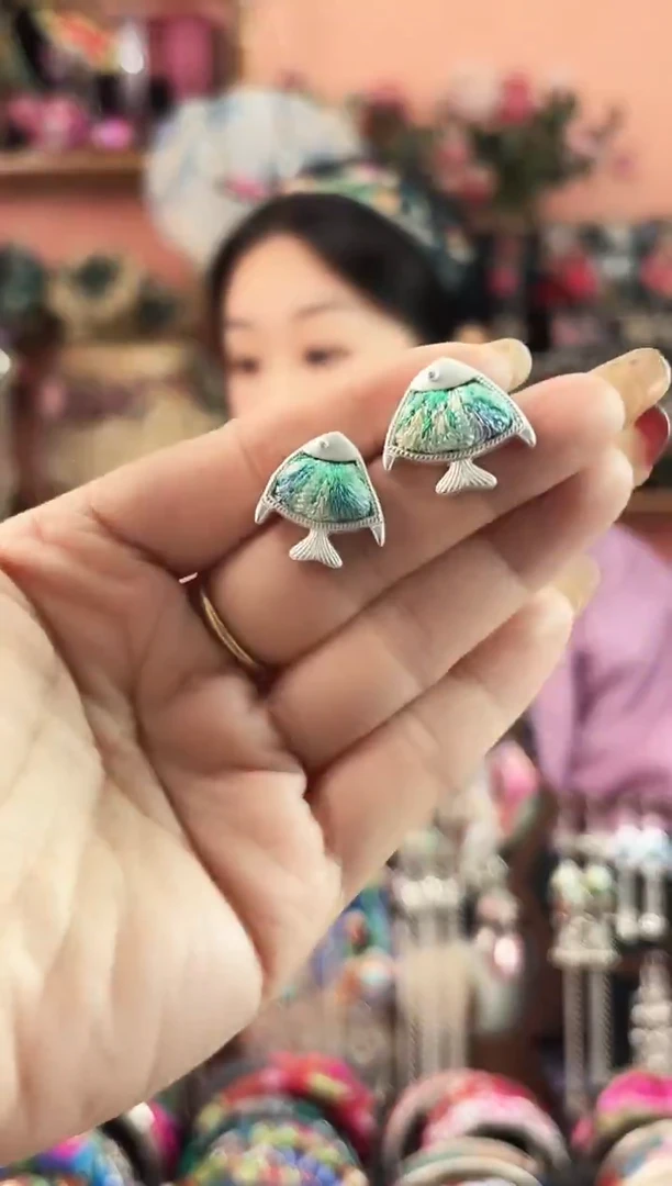 艺枝独绣手工饰品  117