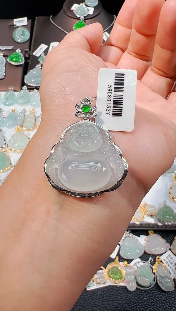 吊坠(不含链)18K金镶嵌翡翠佛公吊坠1537