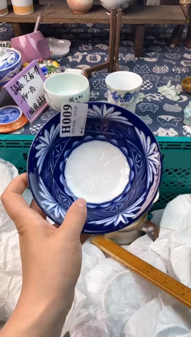 瓷片[○･｀Д´･ ○][○･｀Д´･ ○]
