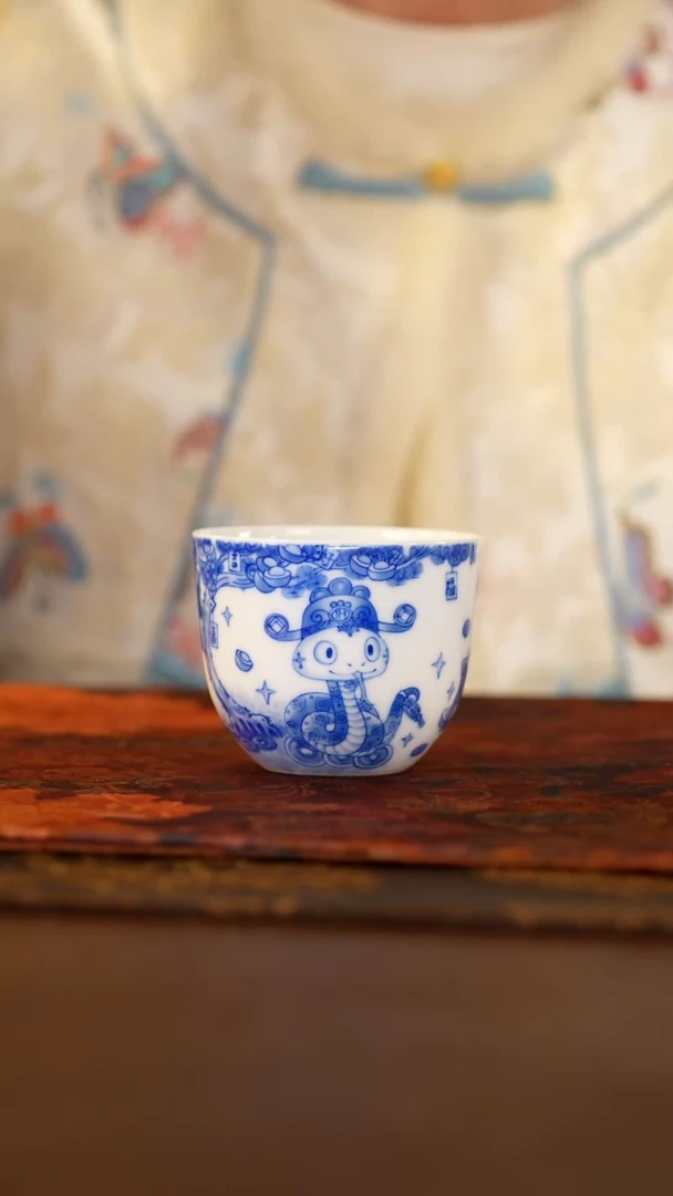 【闪购商品】九段烧妙手卡通蛇缸杯