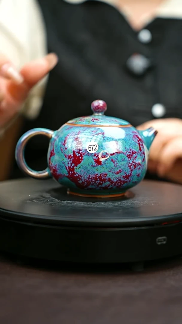 672#原矿钧瓷炉钧釉西施壶