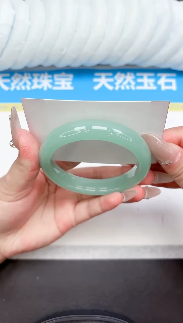 未镶嵌手镯石英质玉208-60.3