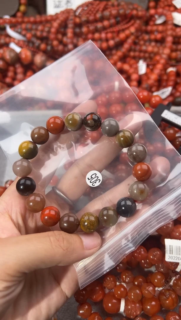 南红玛瑙手串未镶嵌11+