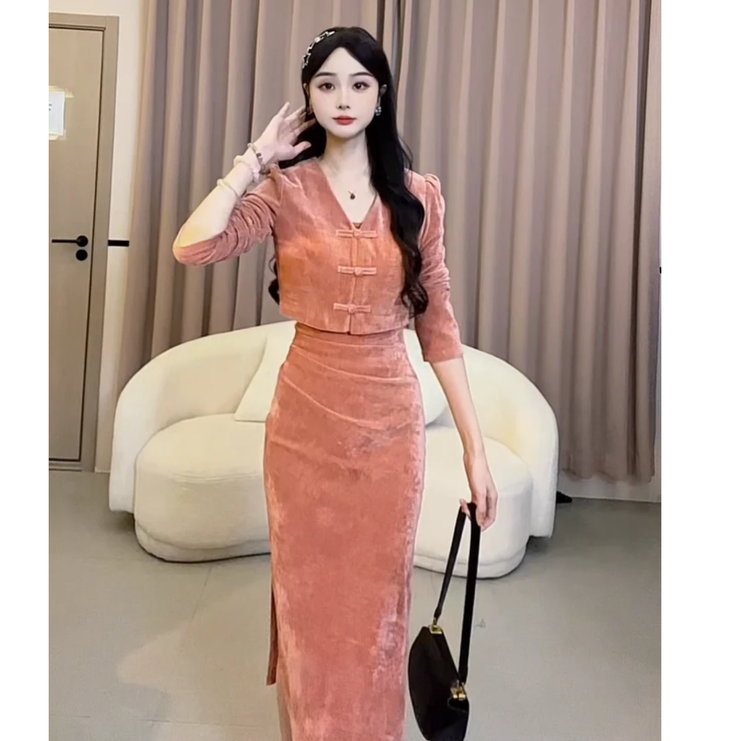 【蛋蛋】秋冬季新款法式轻奢气质名媛两件套连衣裙YYMZQ53847