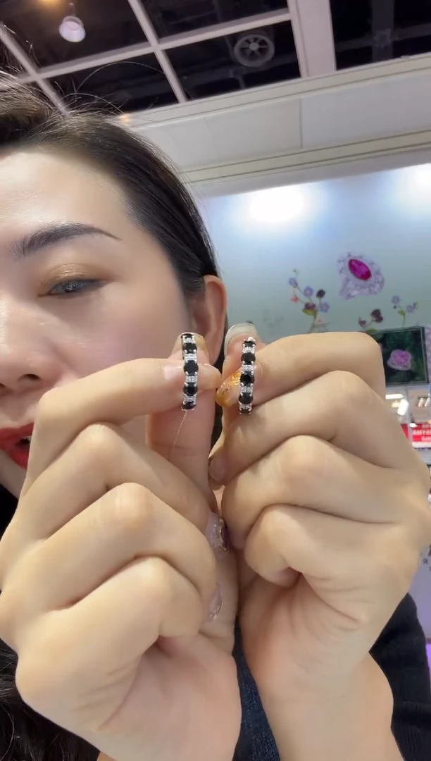 银S925镀金镶嵌耳扣定制尖晶石黑尖晶多颗粒耳扣