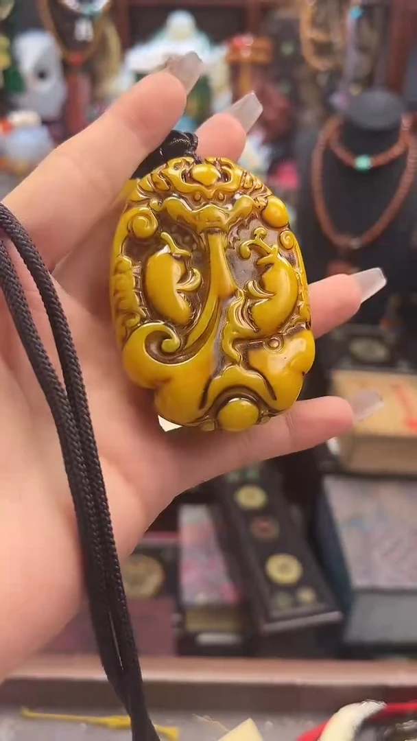 裸石蜜蜡未镶嵌天然原矿