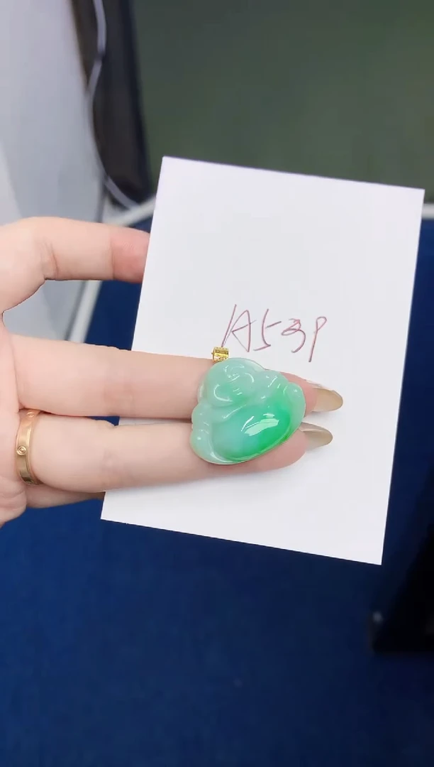 翡翠18K金镶嵌颈饰天然缅甸A货翡翠