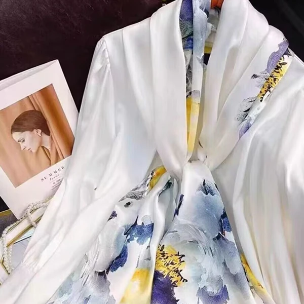 梦幻雪莲  180*90围巾