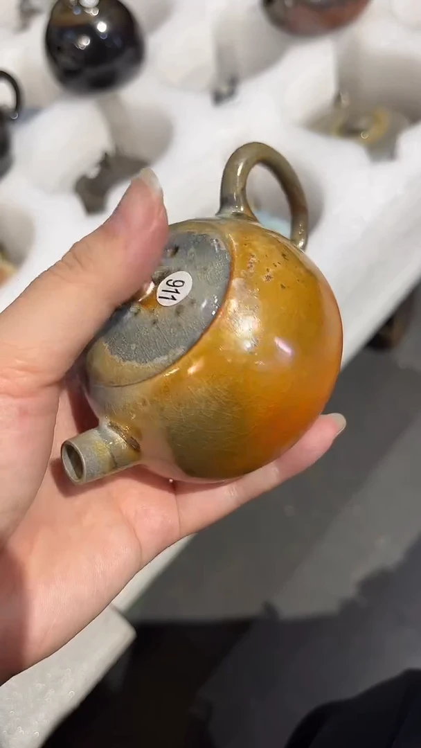 壶911号容量120-130ML中白泥