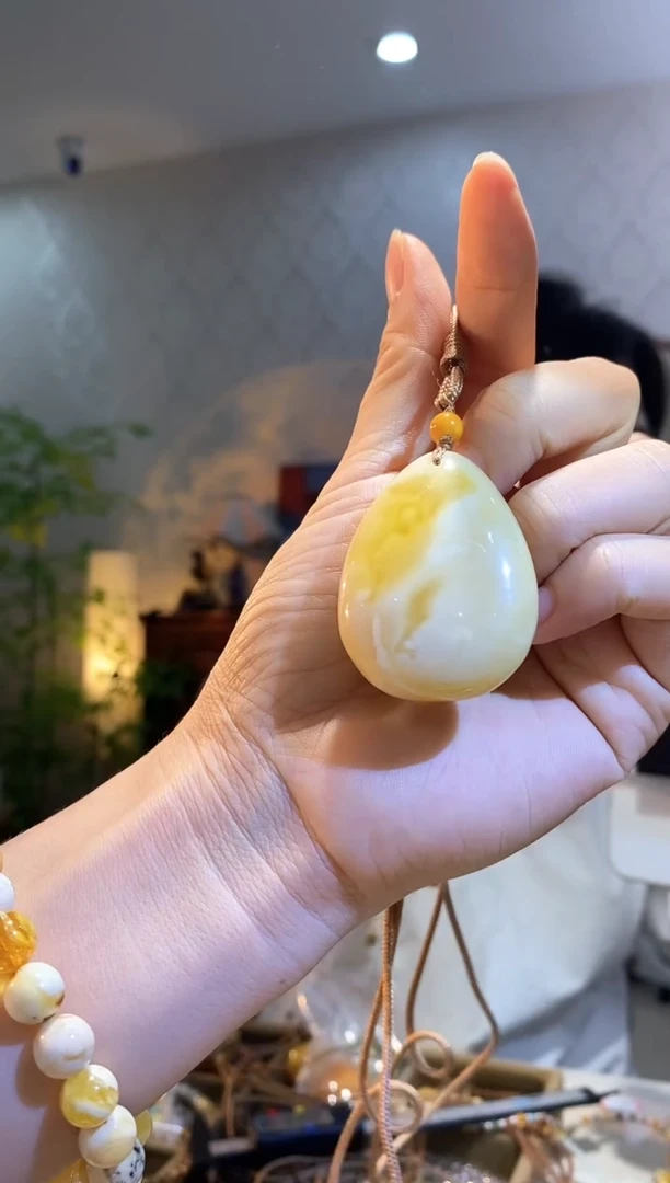 裸石琥珀未镶嵌天然琥珀蜜蜡首饰
