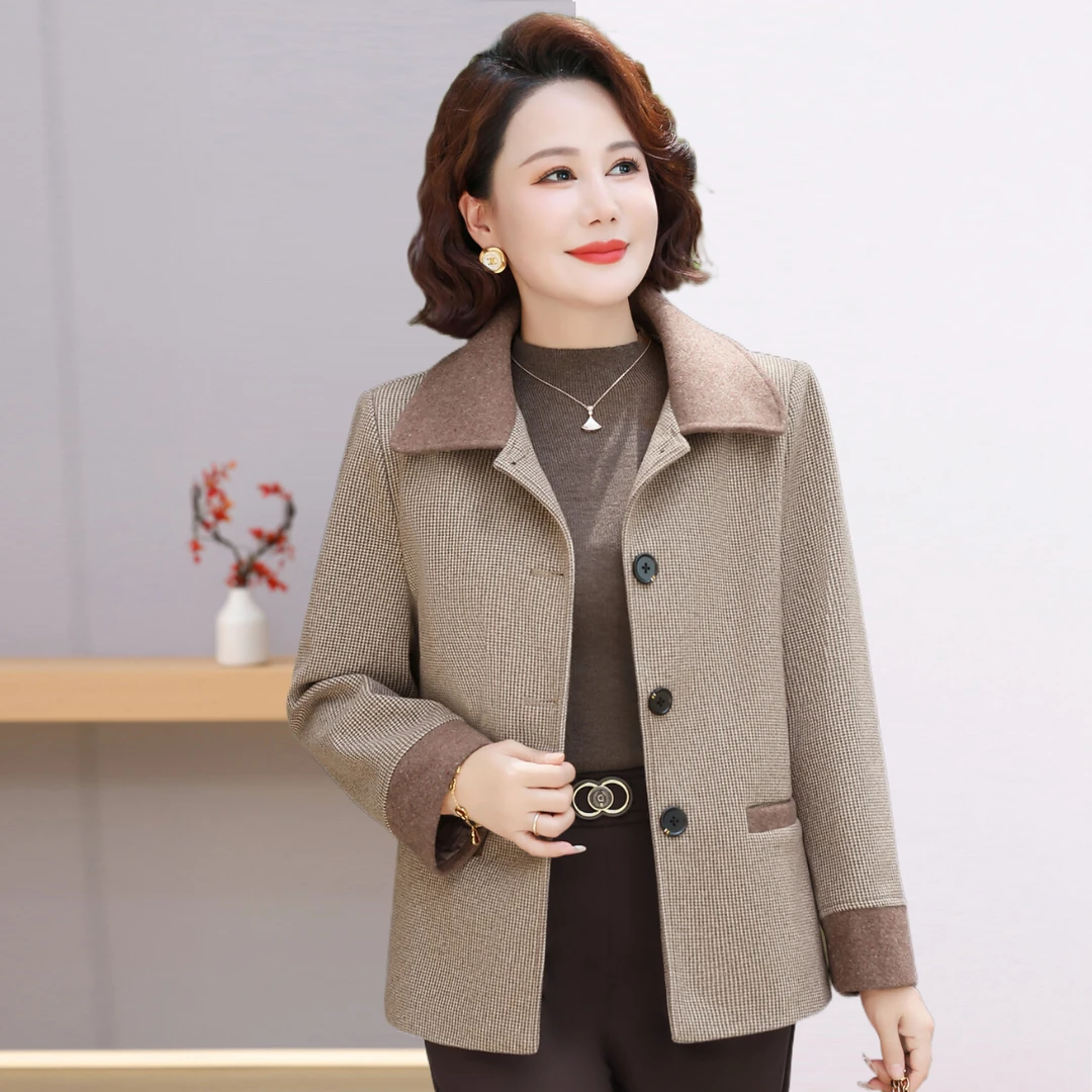 新款中老年妈妈春秋时尚翻领外套女洋气气质宽松西装上衣减龄风衣