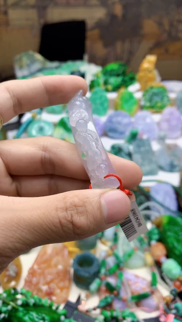 颈饰未镶嵌翡翠雨****^天然A货翡翠