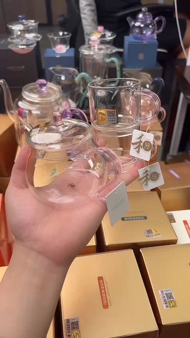 @@禾器晶彩青云壶浅粉色+逸杯粉2只