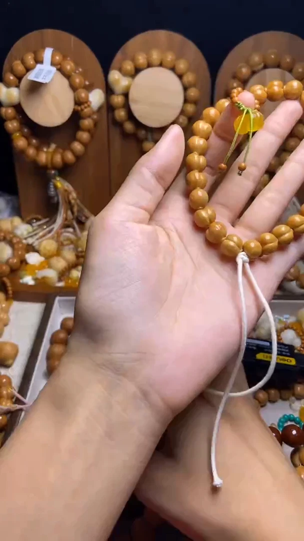 手串猴头核桃南**此全品小馒头绿跑环橄榄壳吊坠（南瓜）奶油风