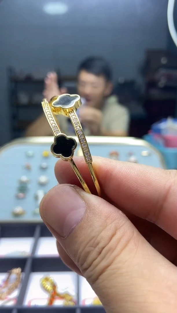 合金手镯翡翠墨翠手镯