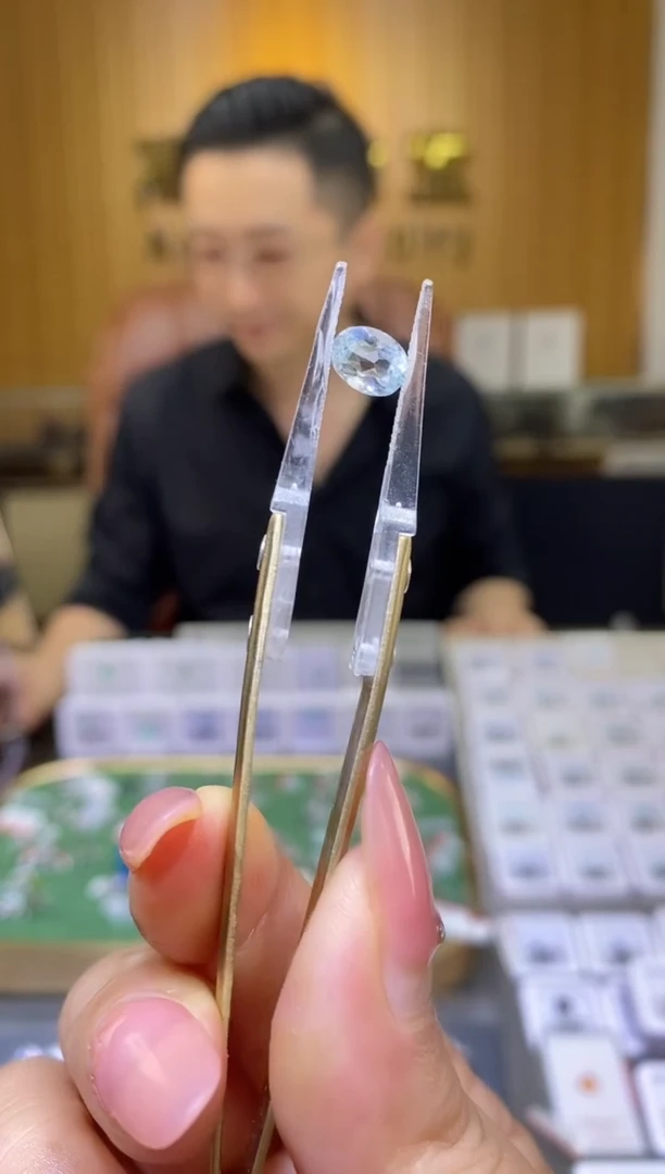 海蓝宝石裸石未镶嵌1.145ct天然海蓝宝裸石