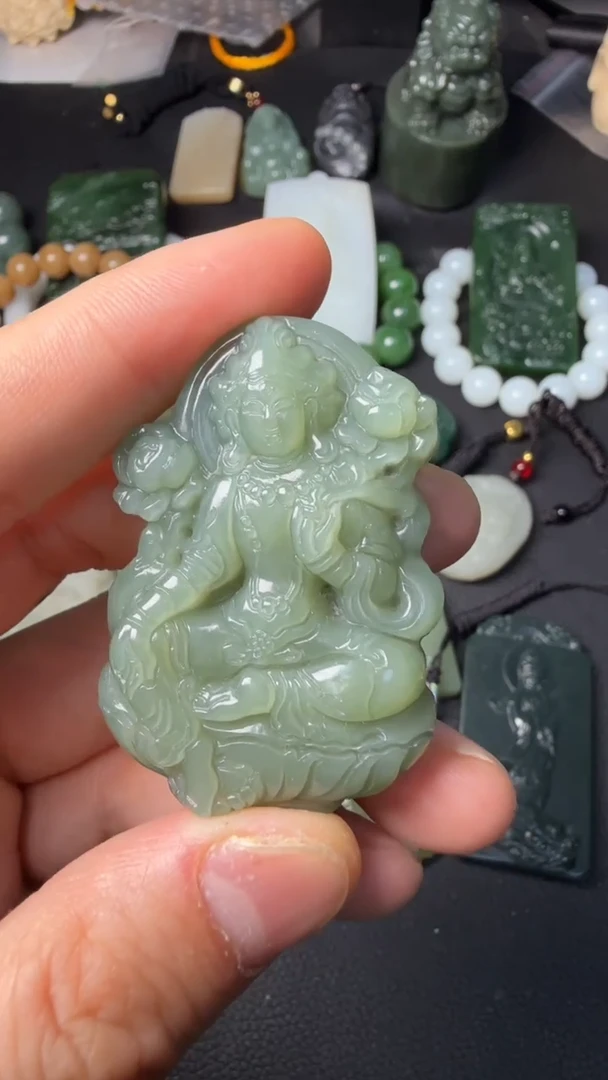 吊坠(不含链)未镶嵌和田玉016